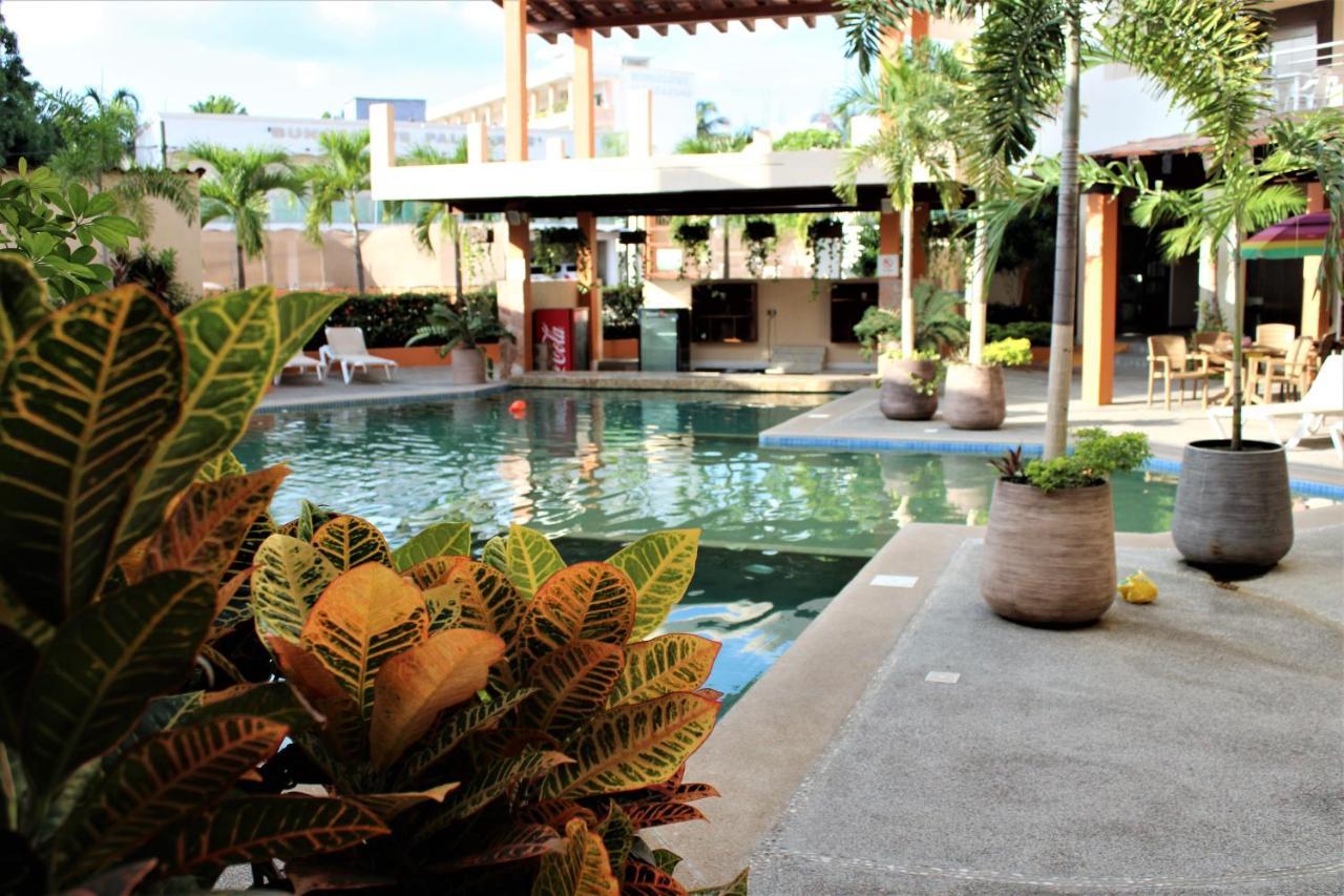 Hotel Aurora 3*