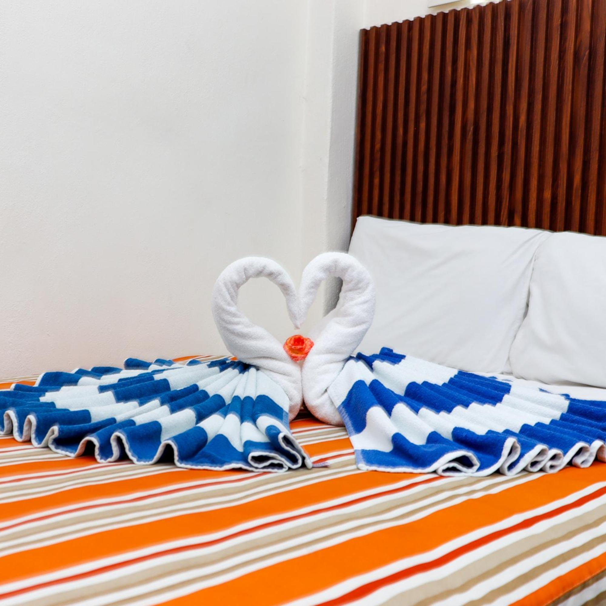 Aurora Hotel 3*